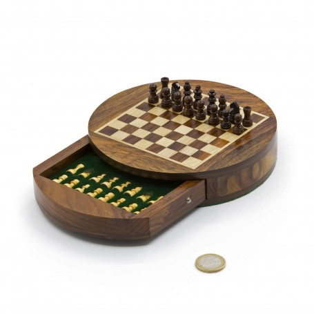 Round magnetic chess set natural wood - with drawer