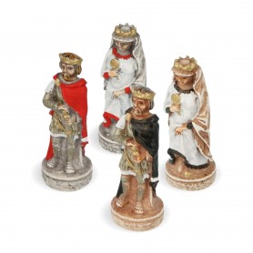 Chess pieces Order of Crusaders in alabaster and resin hand-painted