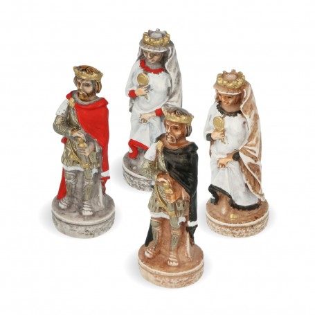 Chess pieces Order of Crusaders in alabaster and resin hand-painted
