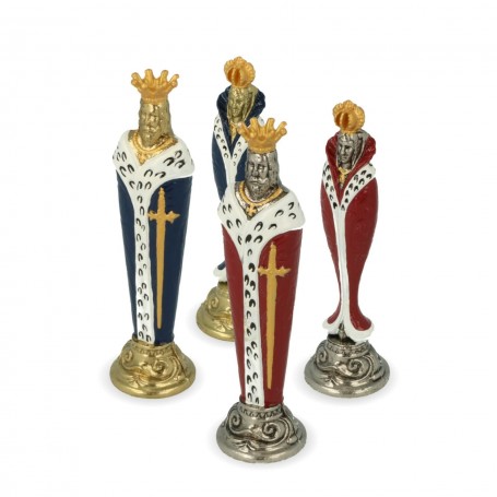 Chess pieces Florentine Renaissance zama metal surface with arabesque painted by hand.