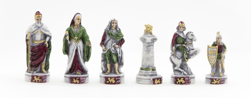 Artistic Chess Pieces with Teams